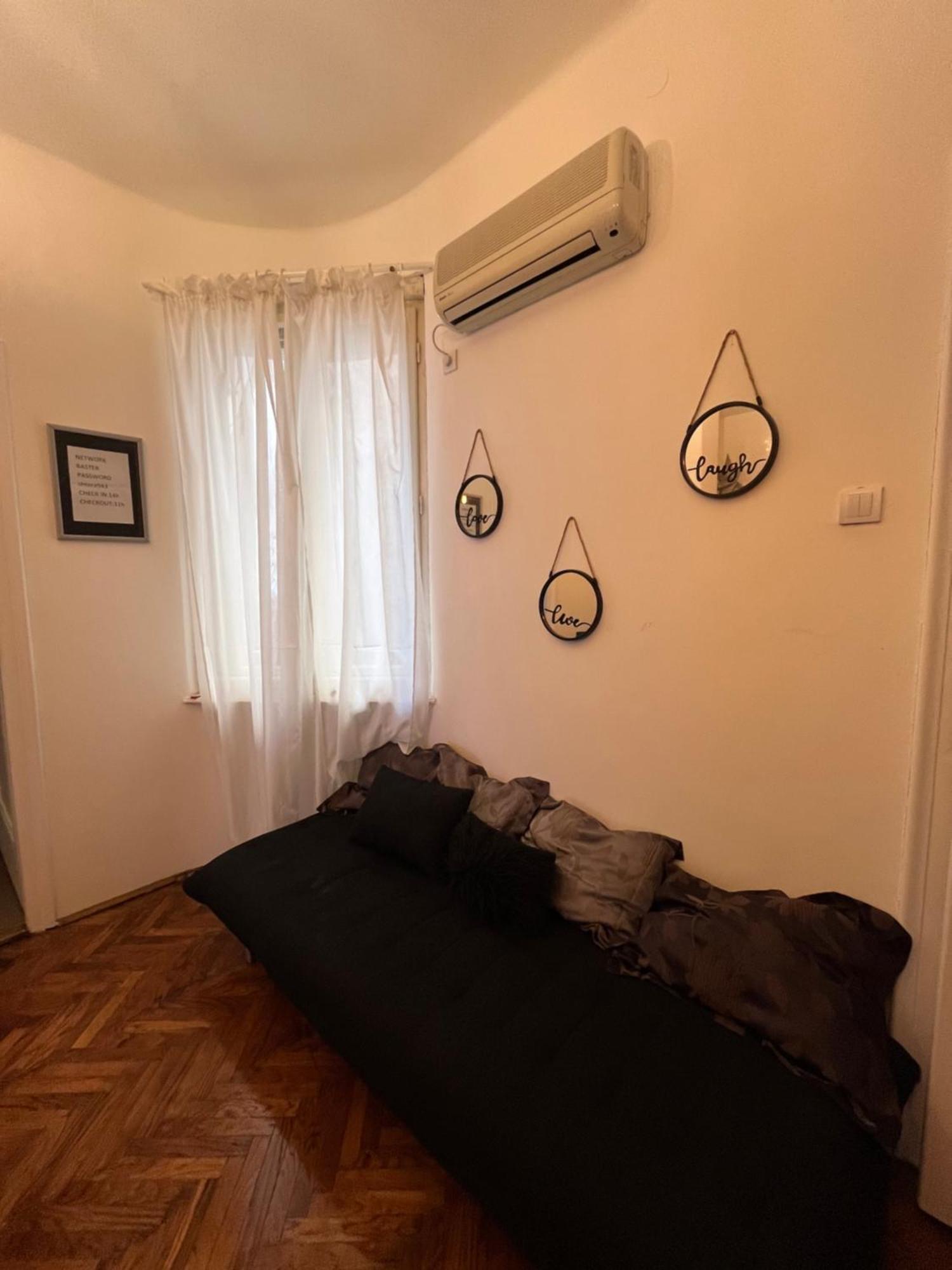 Two Bedroom Apartment Near Slavija Square 贝尔格莱德 外观 照片
