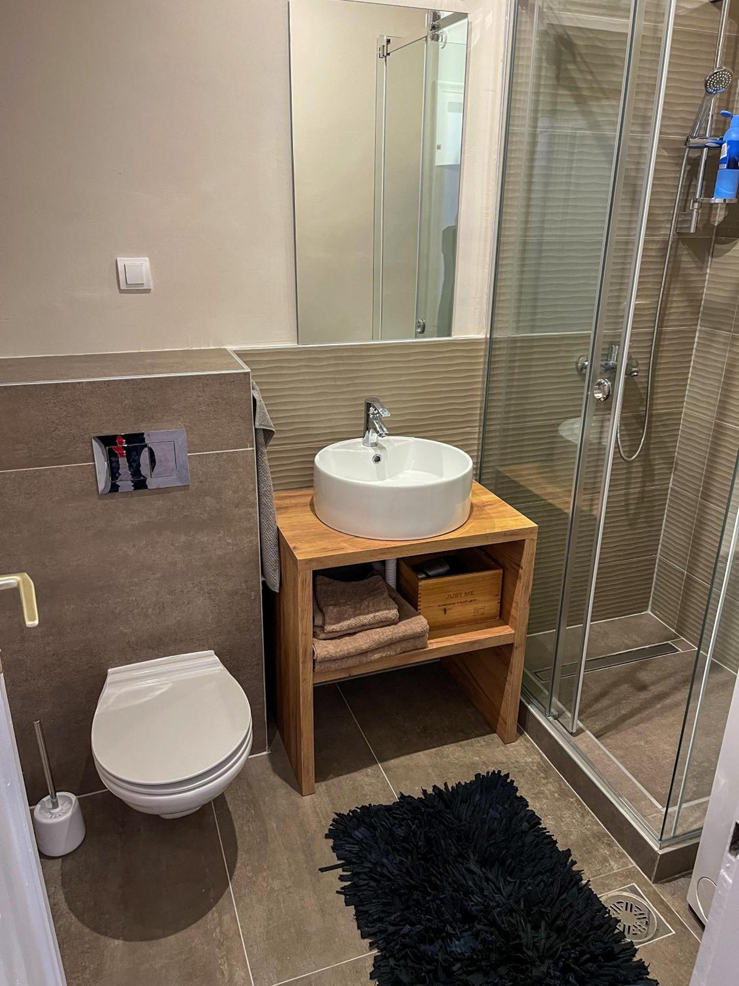 Two Bedroom Apartment Near Slavija Square 贝尔格莱德 外观 照片